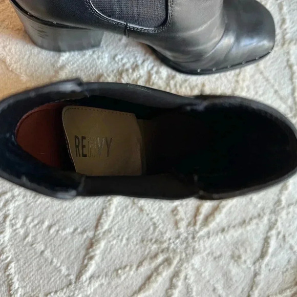 Renvy Debby Black Leather Stud Detail Block Heel Chelsea Boot - Picture 6 of 10